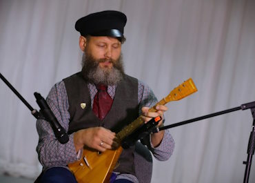 Павел Суровцев победитель конкурса исполнителей на балалайке
